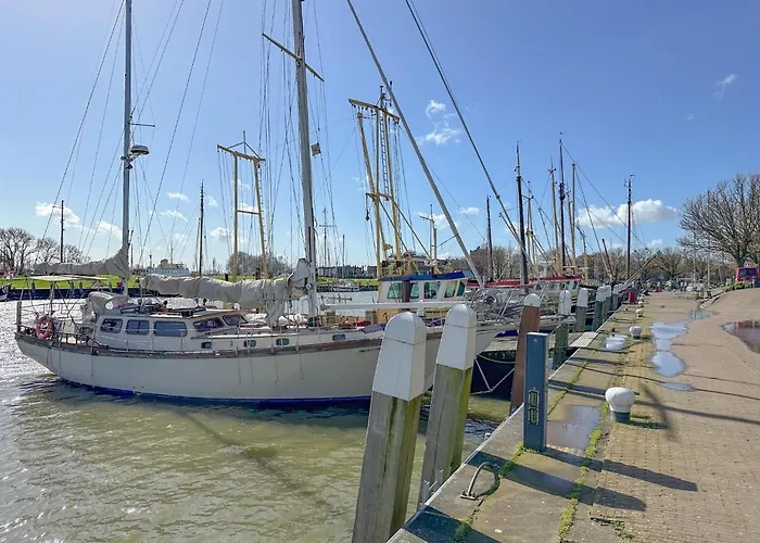 Klein Weeshuis * Enkhuizen
