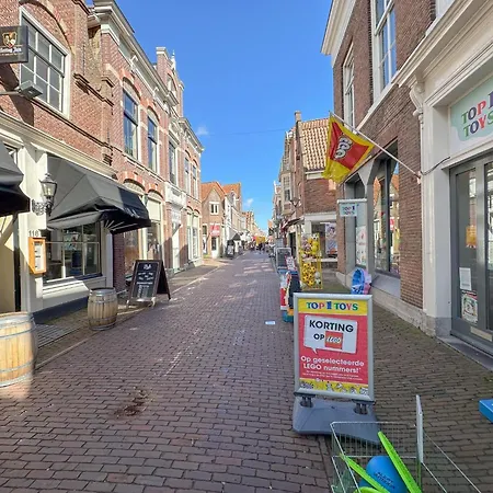 Klein Weeshuis *