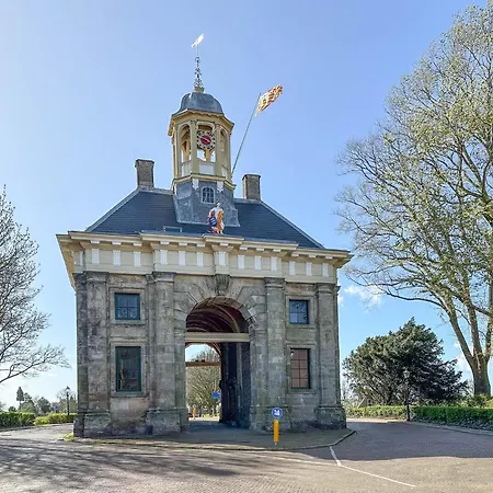 Klein Weeshuis *