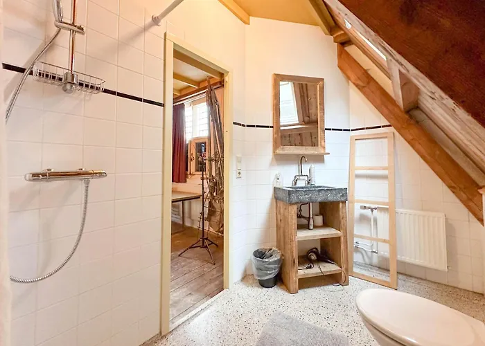 Klein Weeshuis Ferienhaus *